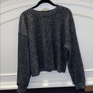 Ribbed heather grey sweater